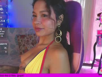 Angel_smile18 premium show