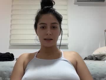 Sophie_foxxx pussy play