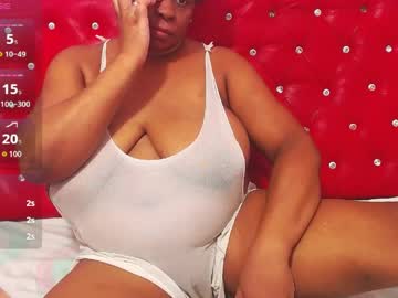 Wonderfuldiana tits and ass show - 28.06.2023