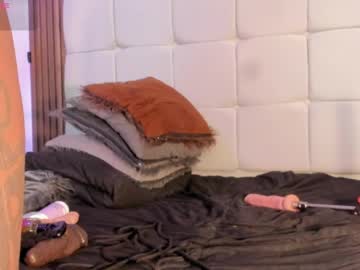 Saraby_blandon masturbation show