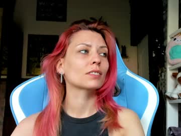 Karoline121 tits and ass