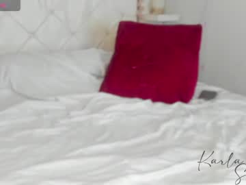 Karla_santoro tits and ass camshow