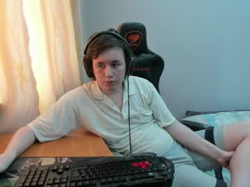 Iliaskrislove  camshow