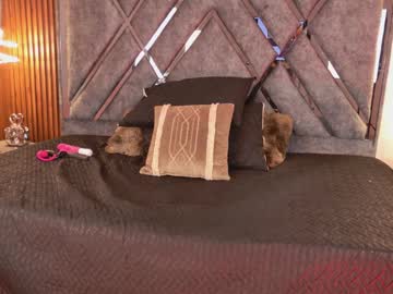 Sexy_hot_milf_ lesbian camshow - 2023 June 16