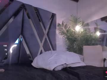 Strong_girl_ tits show - 02-10-2023