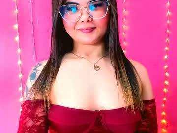 Alaiia_rosse tits show