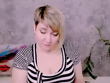 Djullia pussy camshow