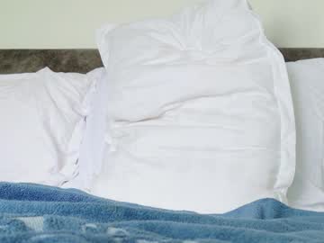 Little_red_diamond with friend