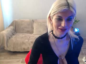 Sexybeatriice oiled show