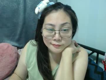 Bellbabe with friend