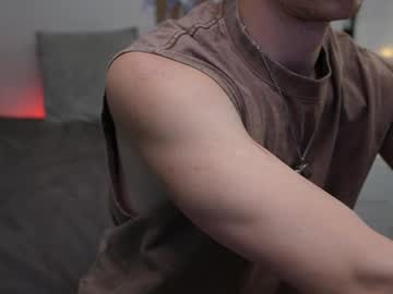 Mrstenderbeast ass play