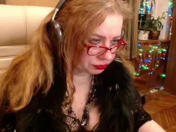 Norma_gin deepthroat show