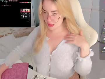 I_want_you_eva with friend show