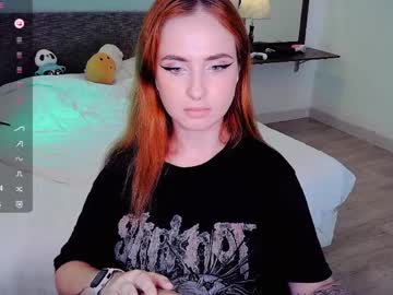 Shyfoxxxy squirt camshow