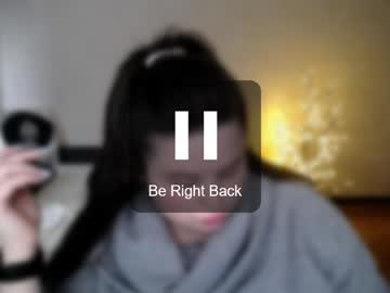 Sophia__olsen ass play camshow