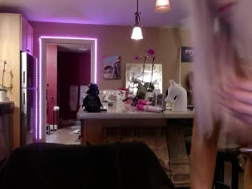 Danikawhite69 private camshow