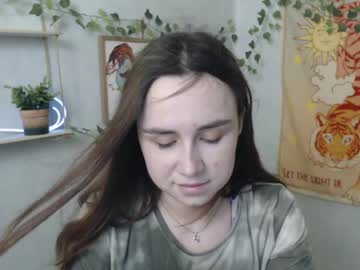 Veryveryvery_shy self squirt show