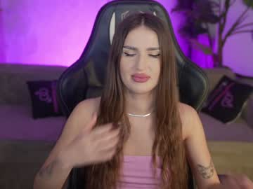 Kira0541 swallow cum show