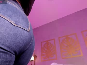 Majo_rose ass play camshow