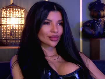 Mistresselenia solo masturbation