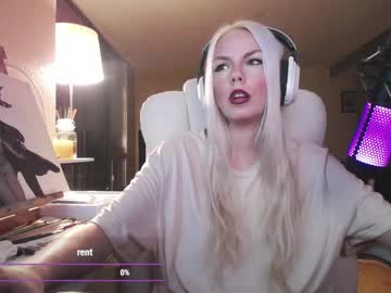 Tinykylie pussy play camshow