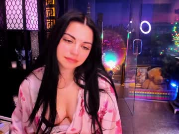 Alma_pearl tits and ass camshow - 15.02.2023