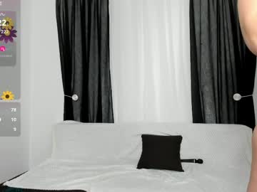 Crazy_squirter solo masturbation show