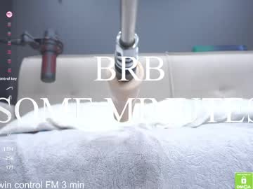 Black_n_wh1te pusssy camshow