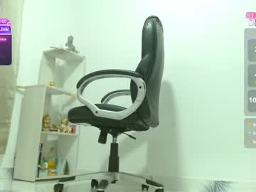 Mrskatty anal camshow - July 01 2023