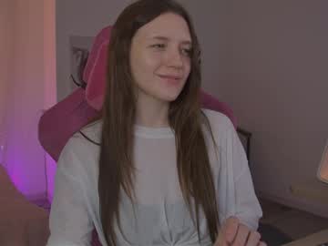 Jennydens lesbian camshow - 2023 November 01