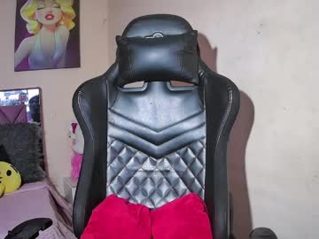 Melany_isabella with friend