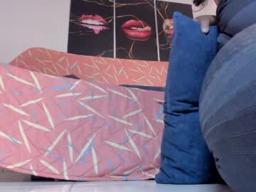 Yiovanna19 deepthroat - 2023 November 27