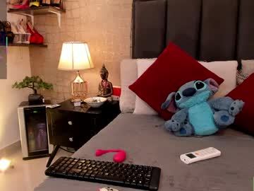 Mariana_c ass play show