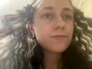 Viktoria9898 cum on face - 02-13-2023