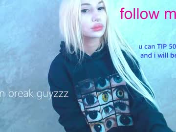 Alison_moonlight self squirt