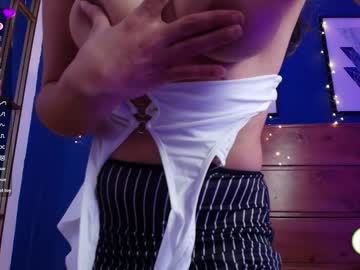 Mahia_queen lesbian camshow