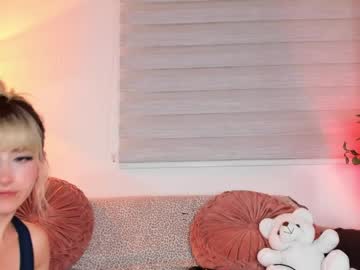 Lollypetitte_ pussy play show