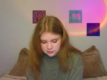 Mina27372 lesbian - February 27 2026