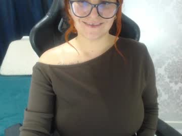 Dainalyn solo masturbation show