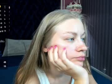 Laura_pudd fingering camshow