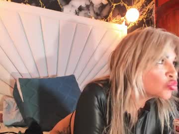 Katyhornymilfsexy group show show