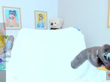 _jasminnee_ tits show