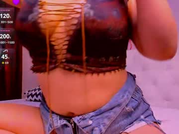 Hinajeen tits and ass