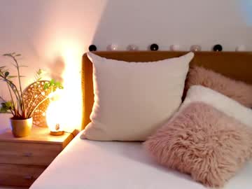 Enchanti deepthroat - 11.06.2023