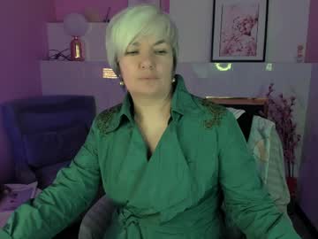 Carmensoft ass play - 19.06.2023