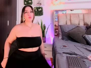 Yellow_lily deepthroat