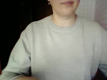 Awesomeladyy with friend