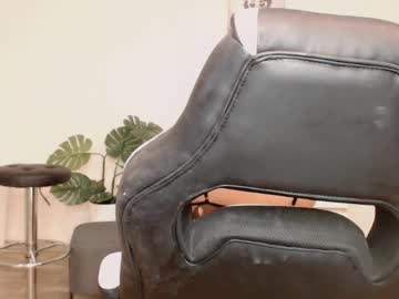 Lola_anderson lesbian