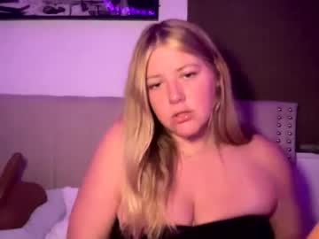 Allyanalangel pussy show - 05-30-2023