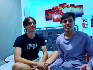 Alex_and_fabian threesome camshow - 10.12.2024